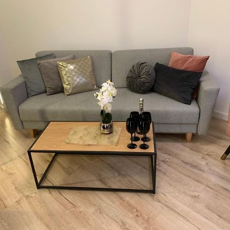 Moderno Apartament クラクフ エクステリア 写真